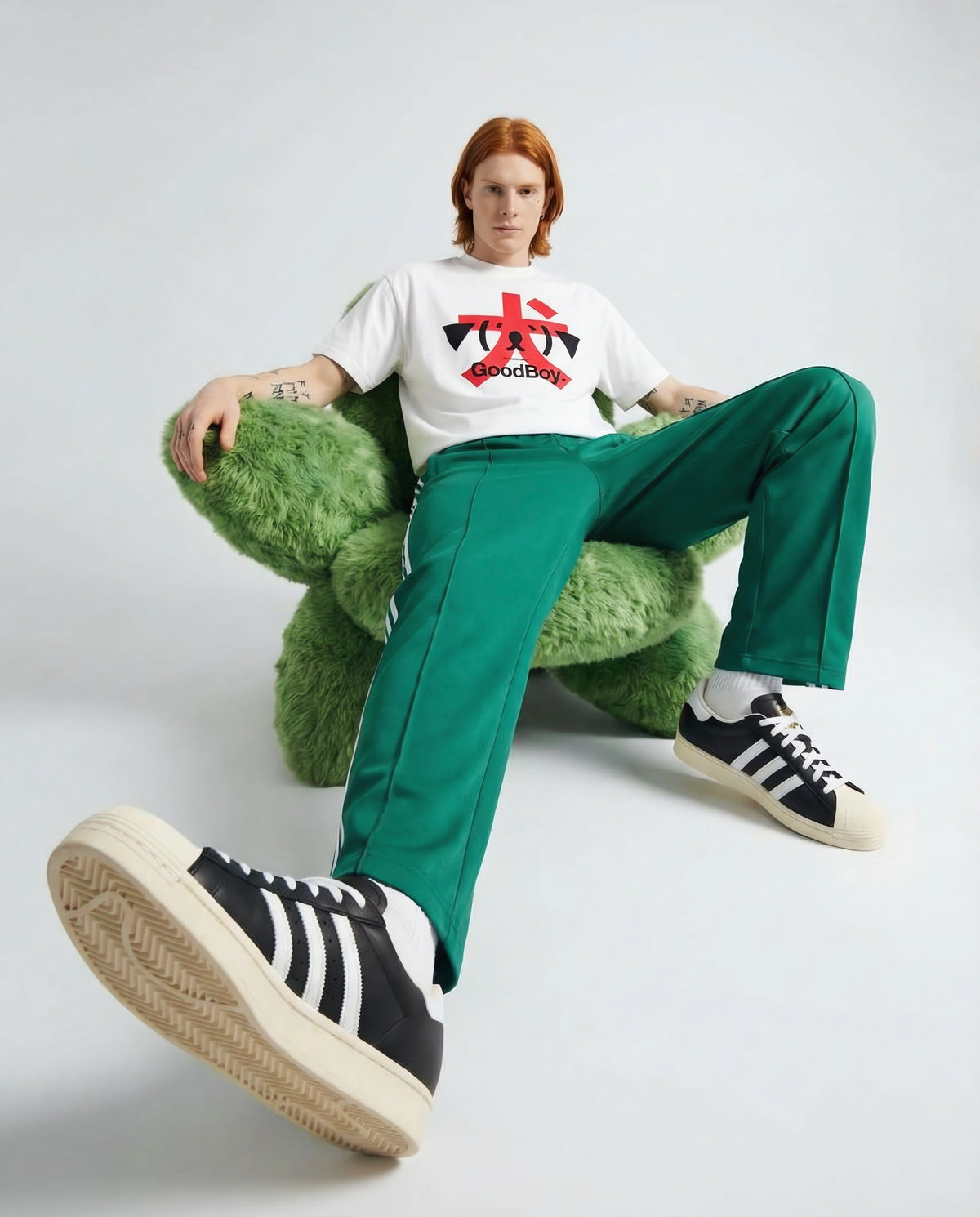 GoodBoy. 犬 — SUAPM TYPO Collection — White Unisex box tee